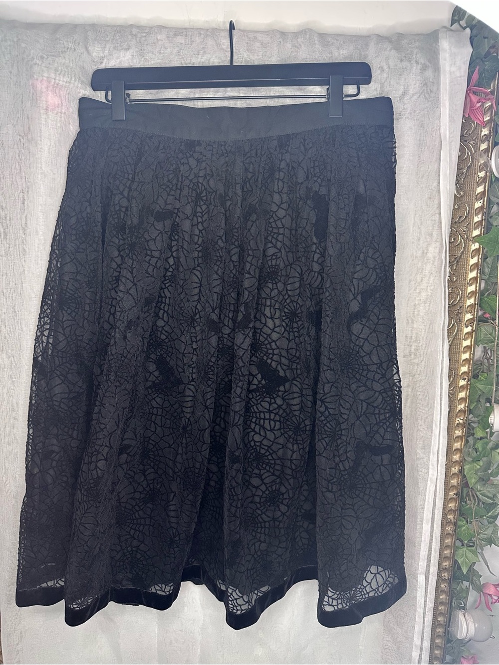 NEW Hell Bunny Cobweb Skirt L